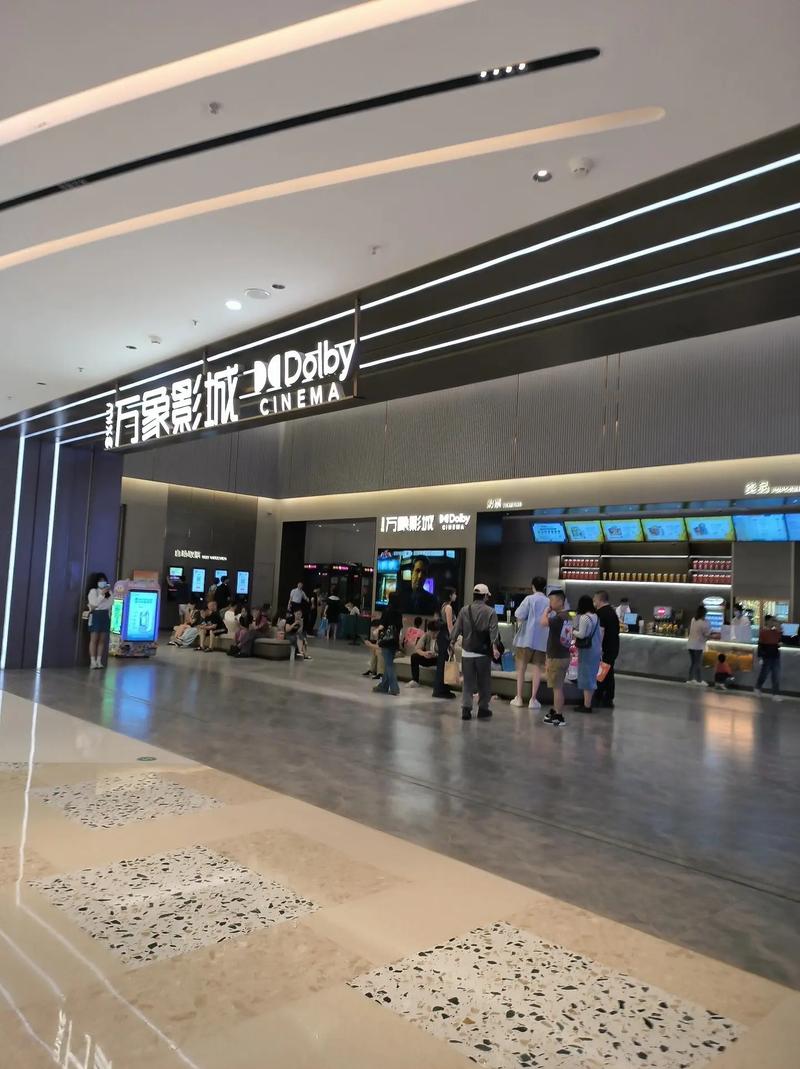 夜夜影院播放器高清无广告版下载 | 夜夜影院播放器支持手机电视投屏 | 夜夜影院播放器全网影视资源免费看