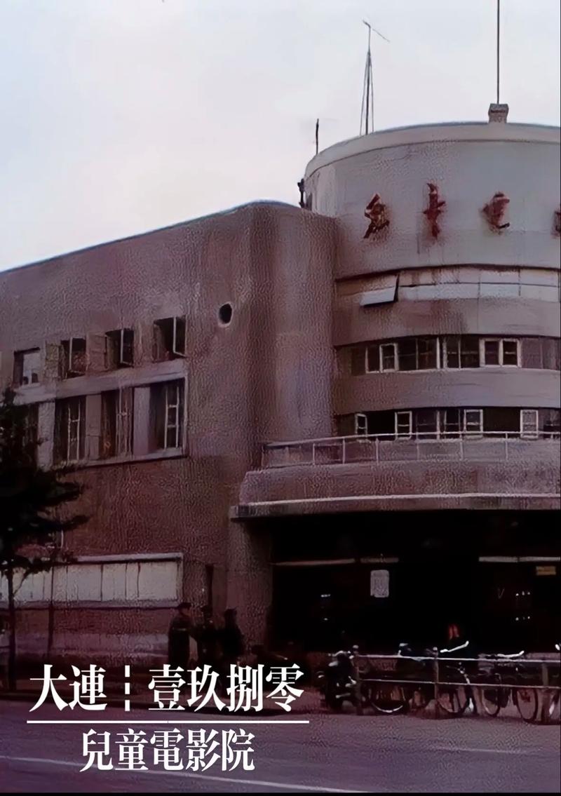 华谊兄弟影院招聘 2025最新岗位 | 全国影城服务员/放映员招聘 | 知名影视集团高薪诚聘