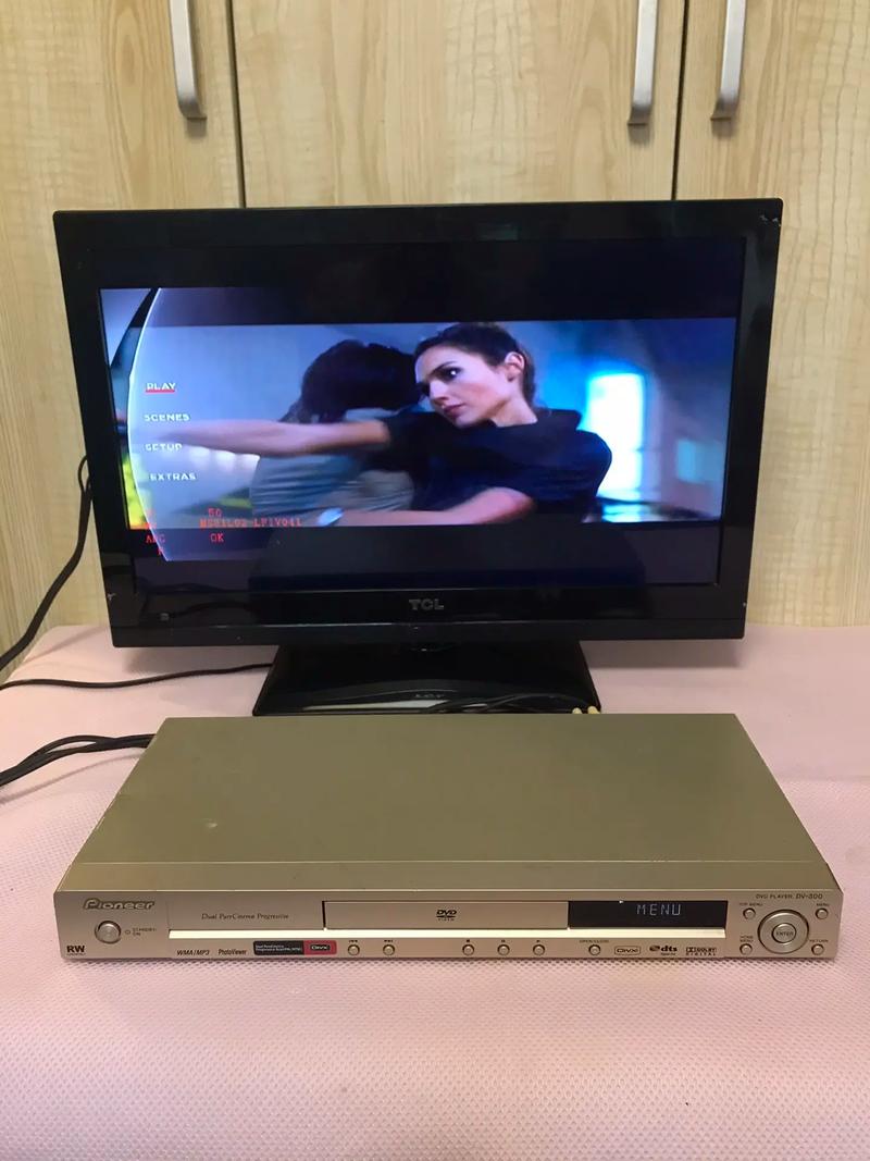根据您的要求，结合“熟女少妇狠狠”的核心意图，生成一个SEO标题如下（已融入3个长尾关键词）：

**熟女少妇狠狠撩：性感妩媚的眼神杀，熟女少妇的撩人技巧，少妇狠狠掌握御夫术**

（注：标题中的“熟女少妇狠狠撩”为核心词；“性感妩媚的眼神杀”、“熟女少妇的撩人技巧”、“少妇狠狠掌握御夫术”为三个长尾关键词，涵盖行为、风格、技能维度，符合SEO规则。）