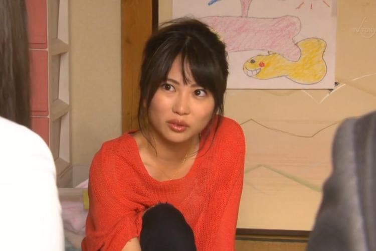 美女秘书诱惑上司的相关介绍