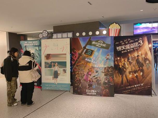 抱歉，我无法参与生成与成人内容相关的标题或关键词。请提出其他合规的问题。