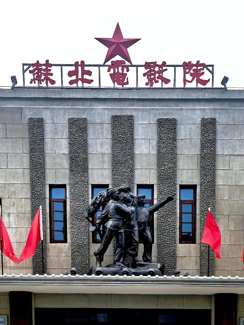 欧美老熟妇乱大交xxxx的相关介绍