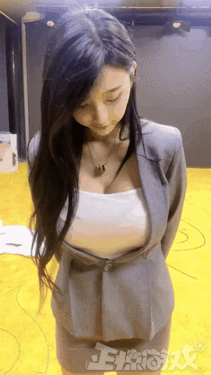 亚洲美女一区二区三区av在线的相关介绍